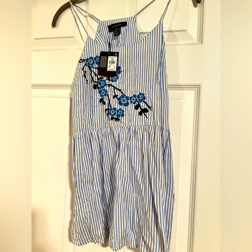 Primark girls tank with floral appliqué